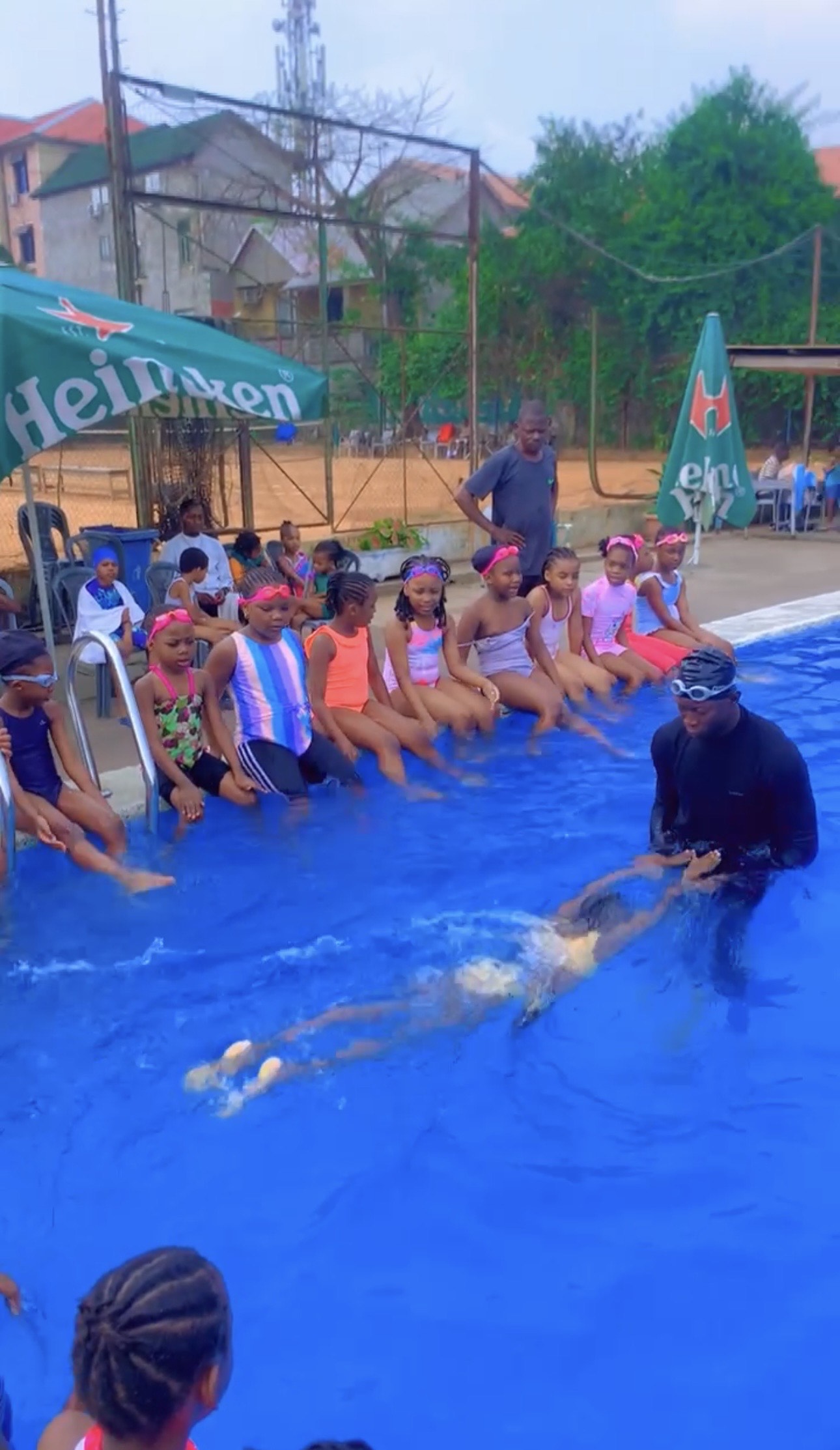 Activité aquatique scolaire